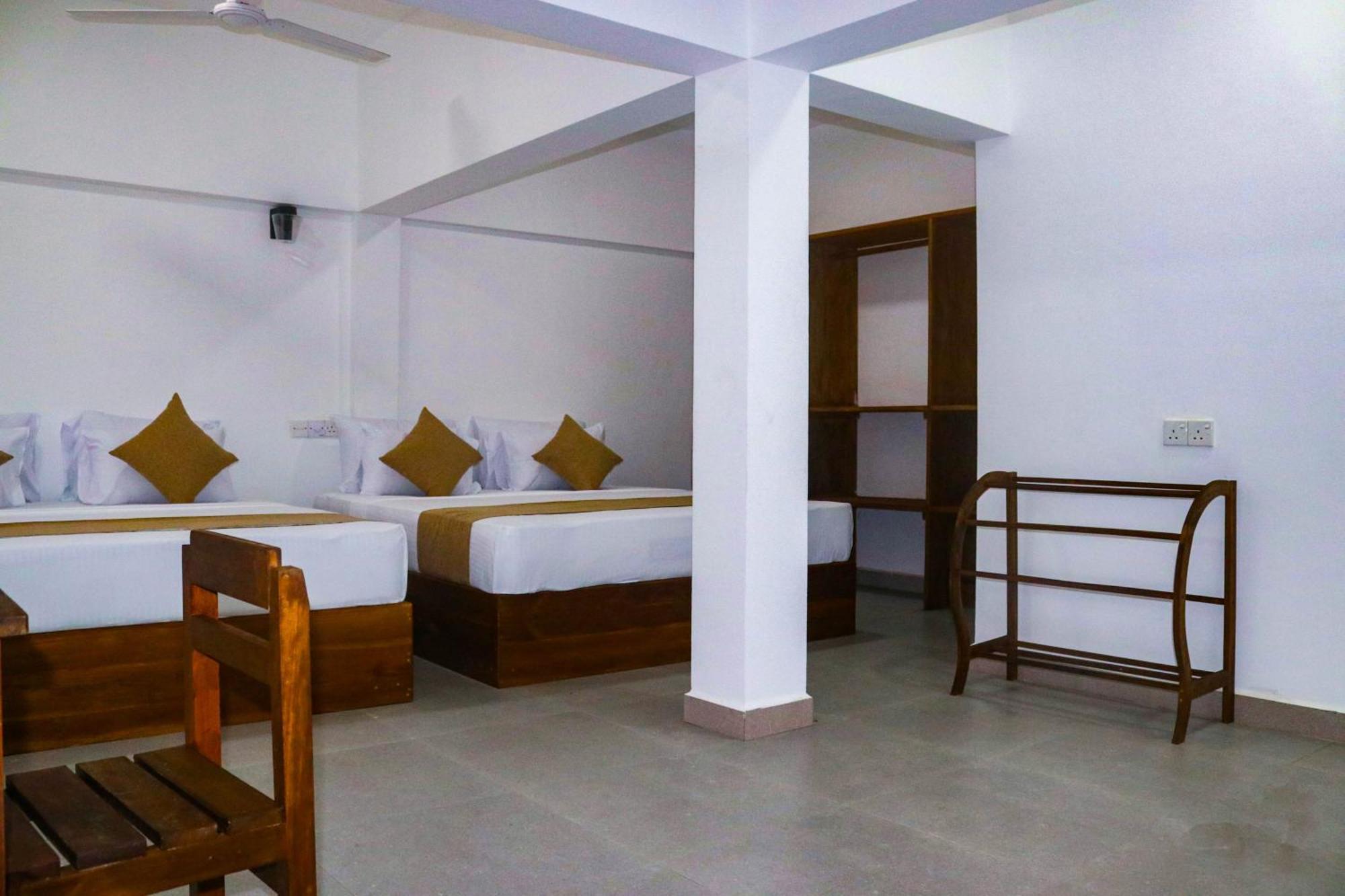 Reecha Resort & Hotel Kilinochchi Екстер'єр фото