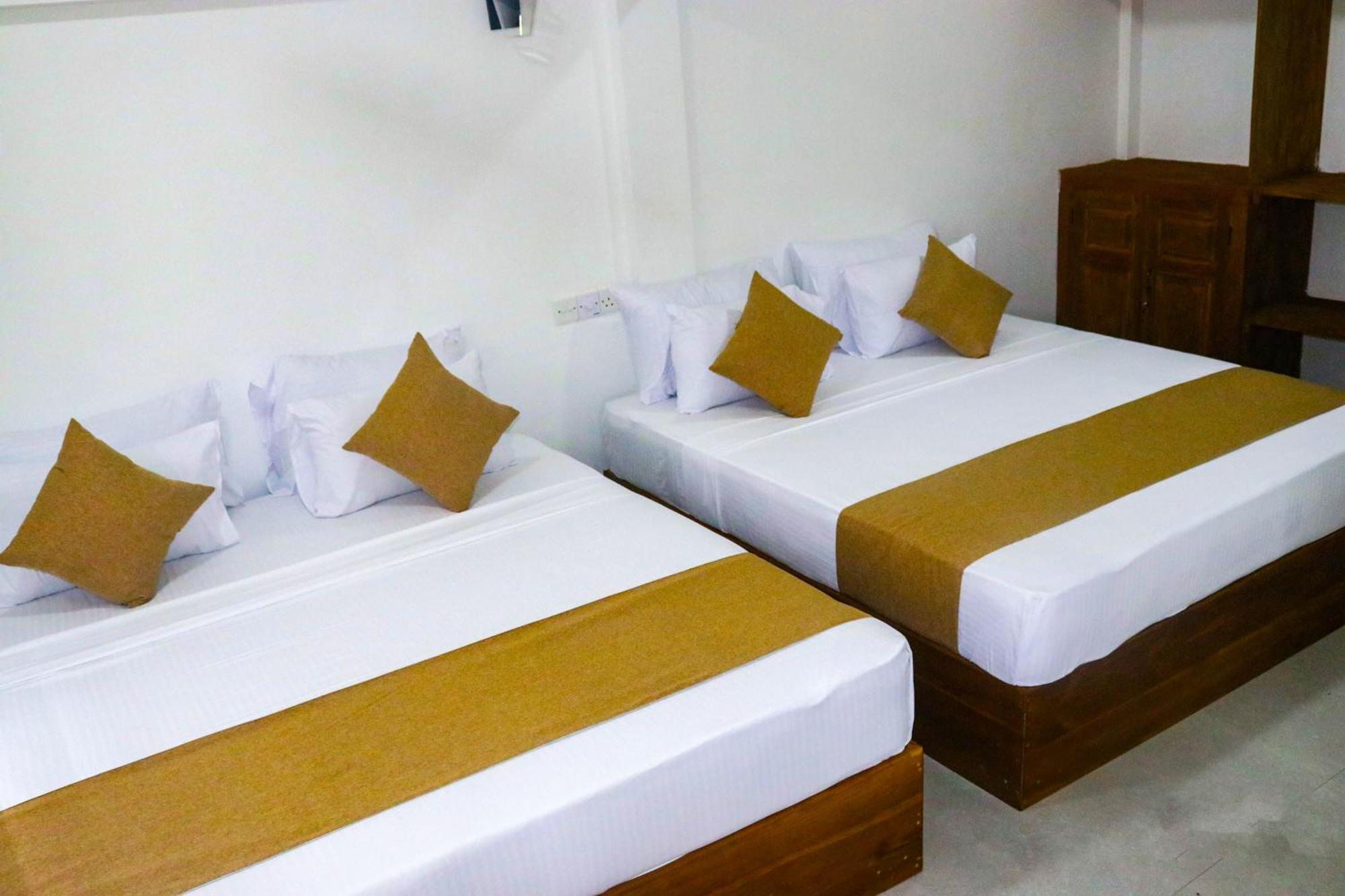 Reecha Resort & Hotel Kilinochchi Екстер'єр фото