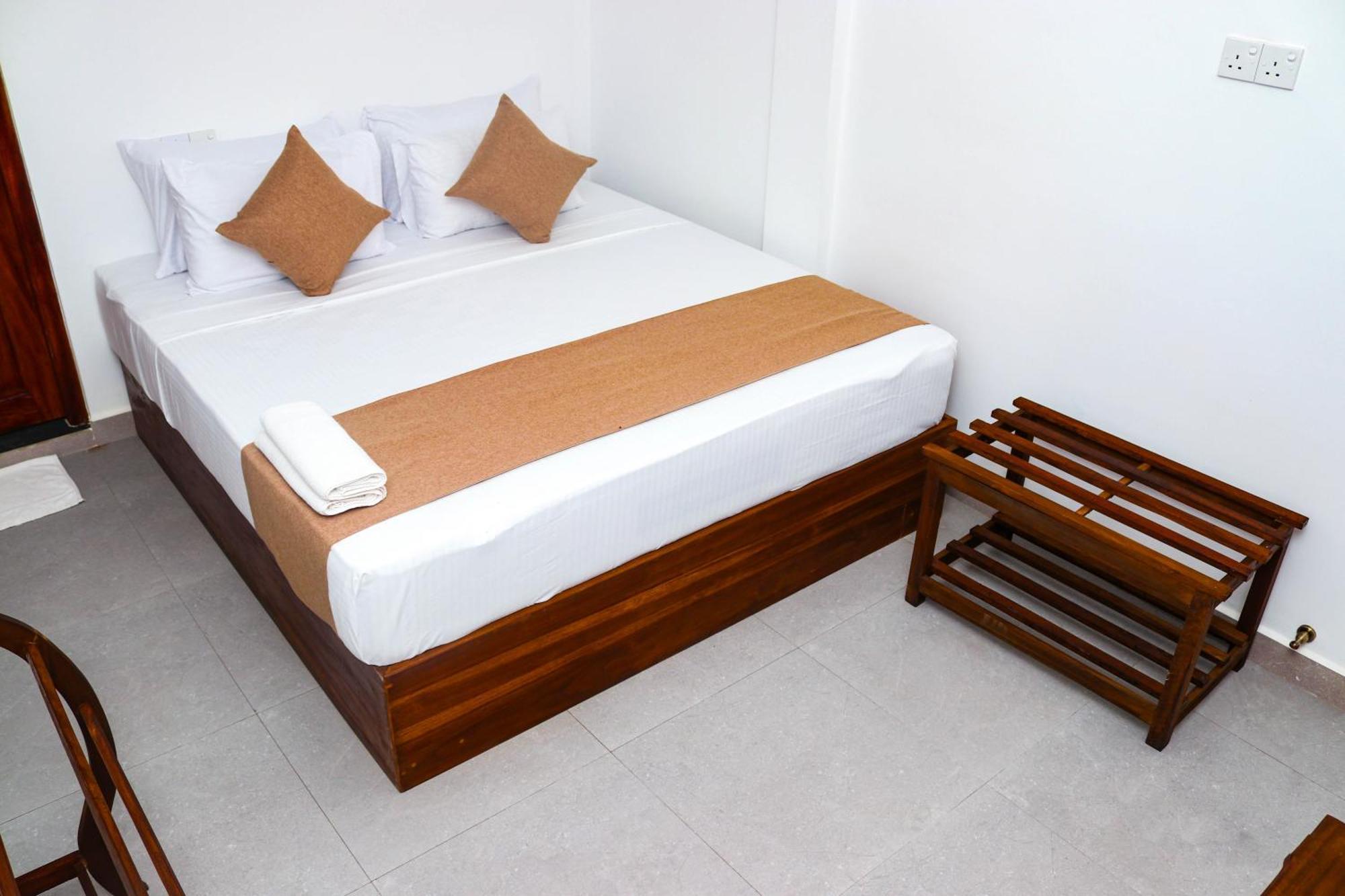 Reecha Resort & Hotel Kilinochchi Екстер'єр фото